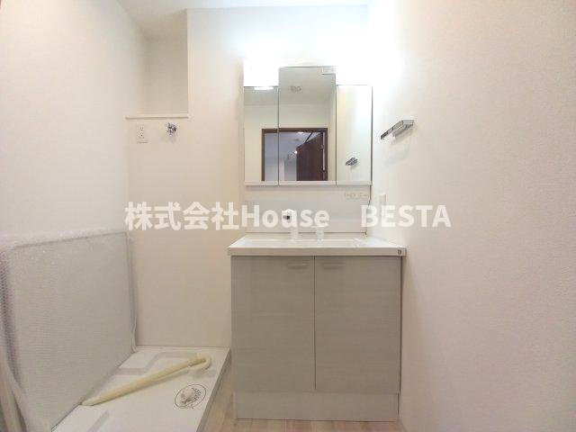 SD Marina Bay KOBEの独立洗面台