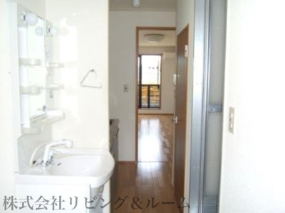 【居間・リビング】 | ピュアハイツ川畑Ⅱ