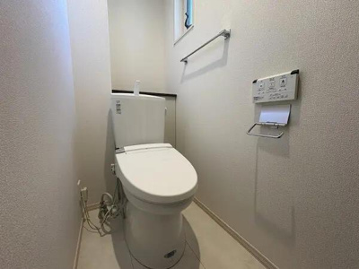  | 一階トイレは温水洗浄便座付き… 