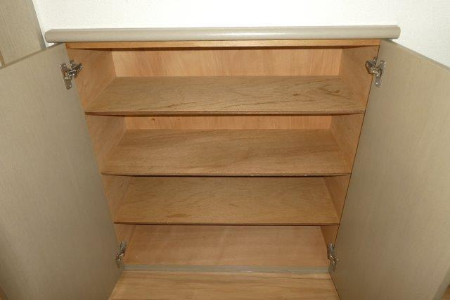 オアーゼの内装|シューズボックス