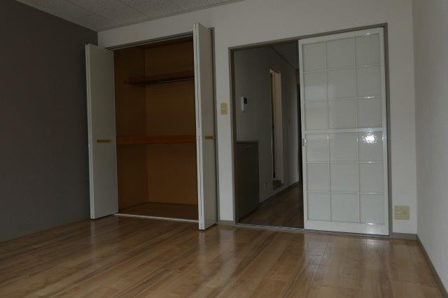 オアーゼの洋室