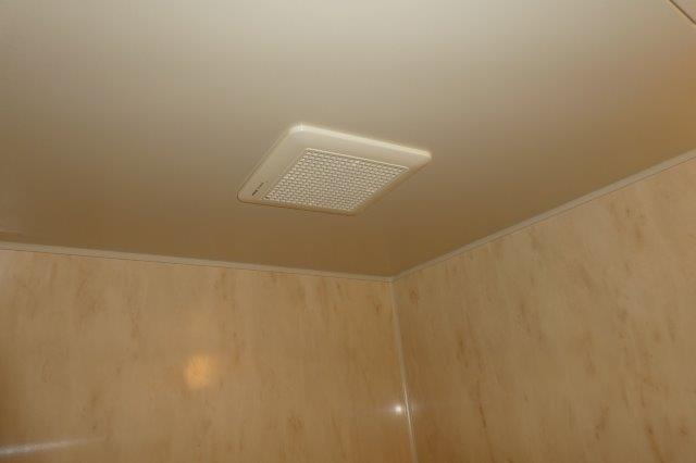 オアーゼの浴室|浴室換気扇