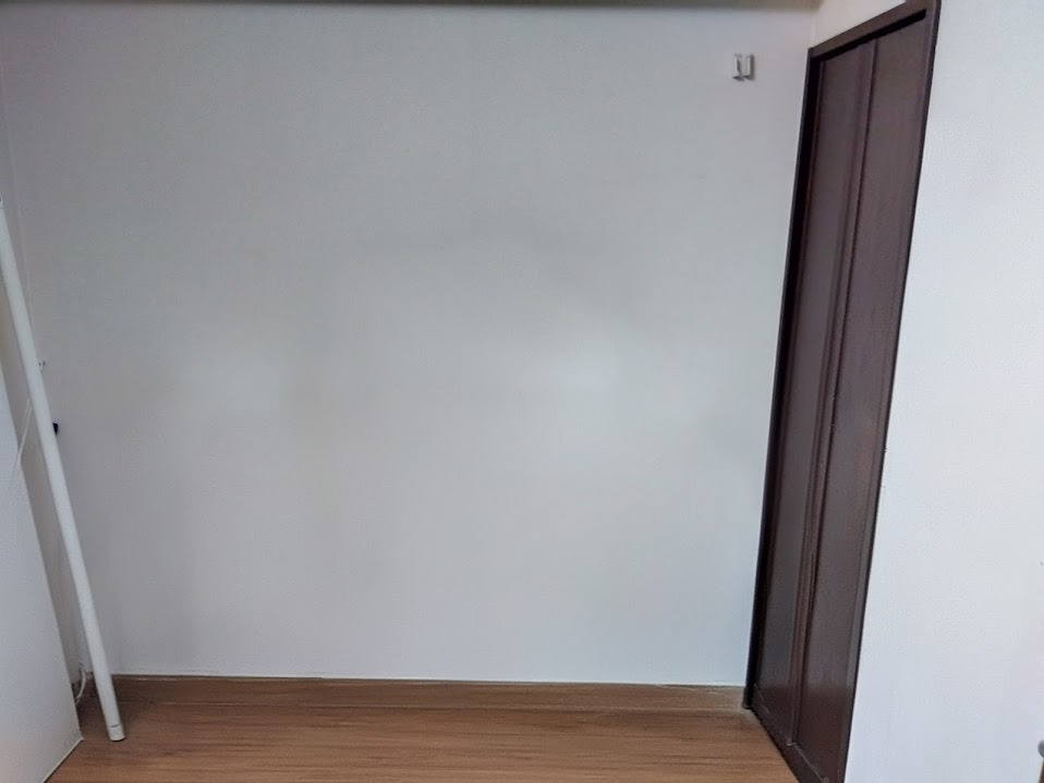 アイリス桃郷　沼津市志下の収納|白を基調とした壁面とフローリングが、お部屋をすっきりと明るい印象に演出します。
家具の配置もしやすく、ご自身のライフスタイルに合わせた空間づくりが可能です。