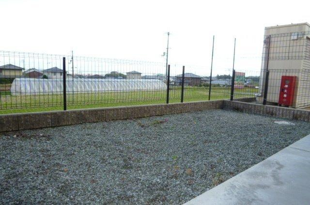 パイン　ヒルズⅠの庭|専用庭