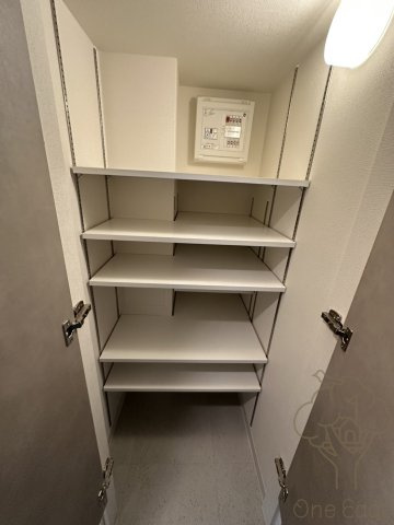 エスリードレジデンス ザ・グラン大阪ノアの玄関