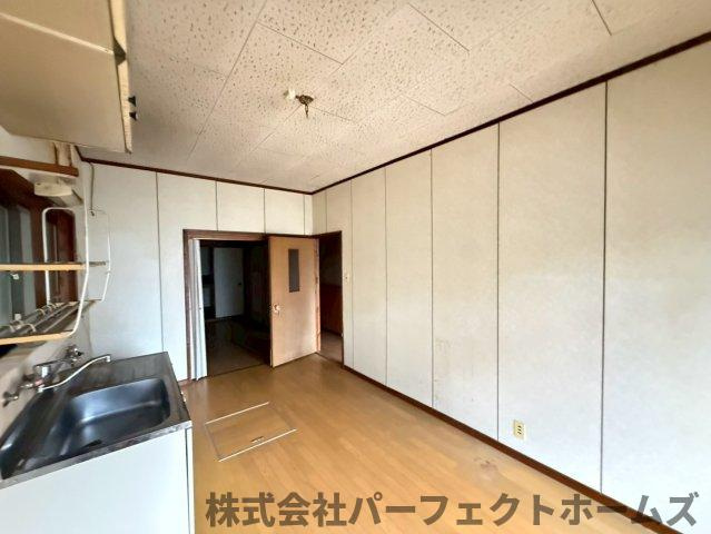 大峰南町戸建のキッチン|ダイニングキッチンです