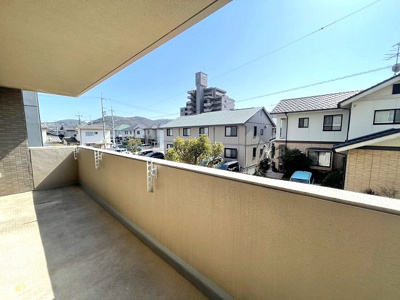 【バルコニー】 | 両備グレースマンション原尾島・南館 | バルコニーからの眺望