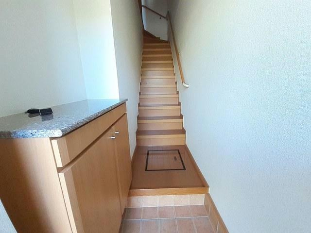 アルモニの玄関