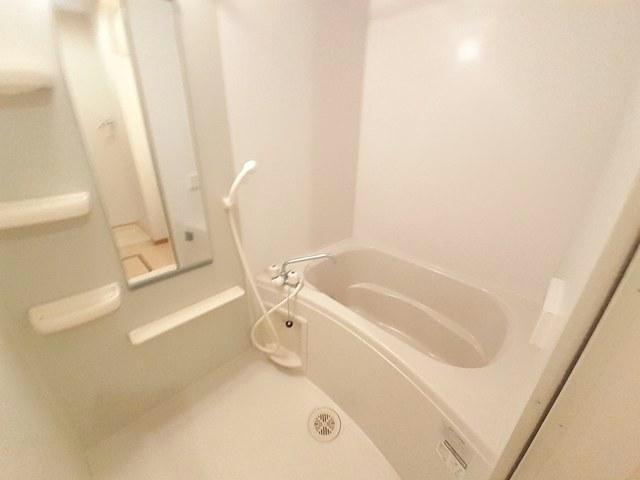 アルモニの浴室