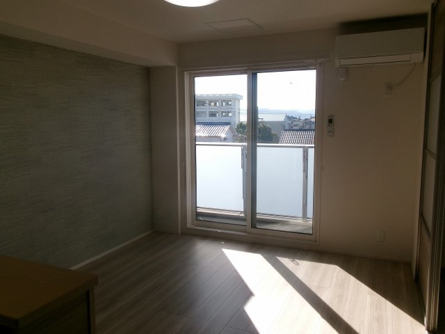 ラメゾン林崎の居間・リビング