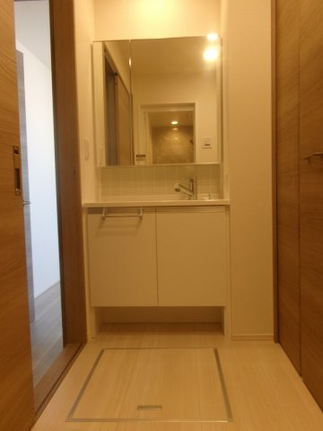 ラメゾン林崎の洗面所