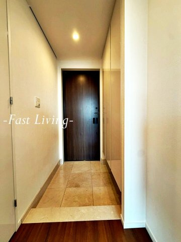 パークコート千代田富士見ザ・タワーの玄関