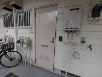 【玄関】 | ヒルズ・フジサワB