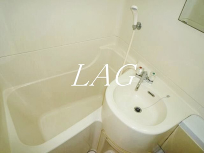 【浴室】 | 赤坂フローラビル | お風呂です。