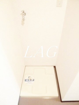 【設備】 | スカイコート日本橋 | 室内洗濯機置き場になります。