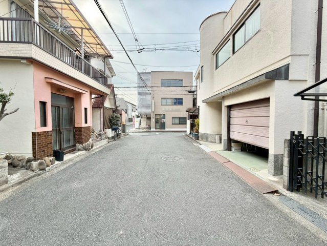 柏原市大正３丁目戸建の前面道路含む現地写真|前面道路