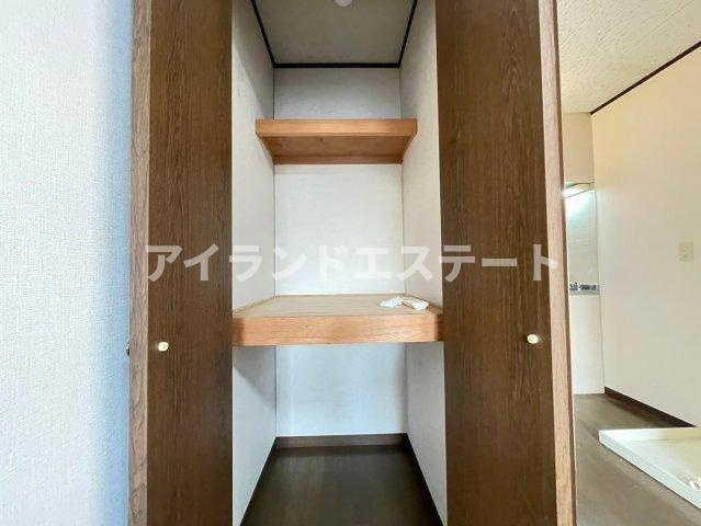 パークヒルズ野毛　礼金0　最上階　バストイレ別の収納
