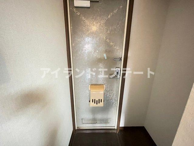 パークヒルズ野毛　礼金0　最上階　バストイレ別の玄関