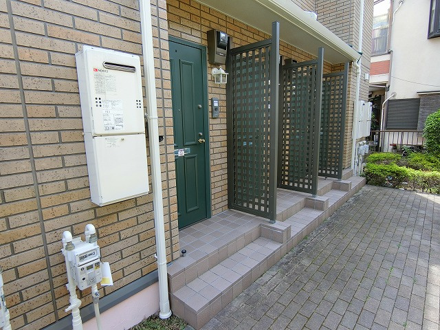 プログレッソAのエントランス