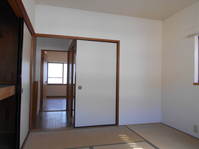 朝倉丙貸家（I）の和室