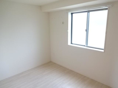 【寝室】 | グリーンシャトー