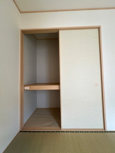 【収納】 | アトムセレクト千葉市中央区大森町 中古戸建 | 和室押入れ