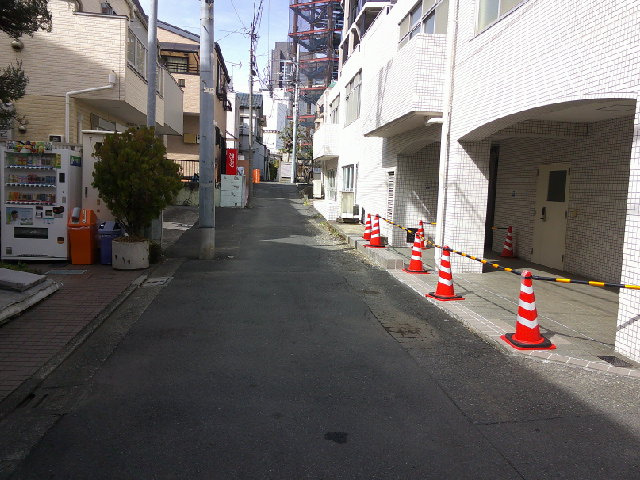 渋谷区千駄ヶ谷５丁目の倉庫