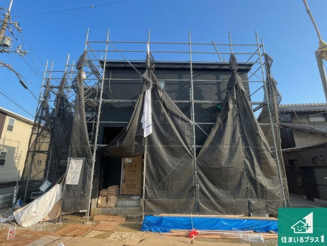 加古郡播磨町古田　新築一戸建ての外観|周辺は落ち着いた街並みの住宅地！子育てがしやすい住環境です！まだ未完成ですが、現地でしかわからない事もございます。是非一度ご覧ください。