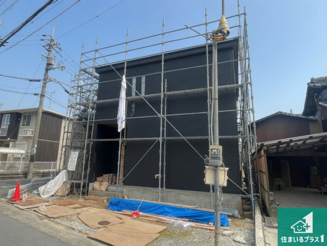 加古郡播磨町古田　新築一戸建ての外観|周辺は落ち着いた街並みの住宅地！子育てがしやすい住環境です！まだ未完成ですが、現地でしかわからない事もございます。是非一度ご覧ください。