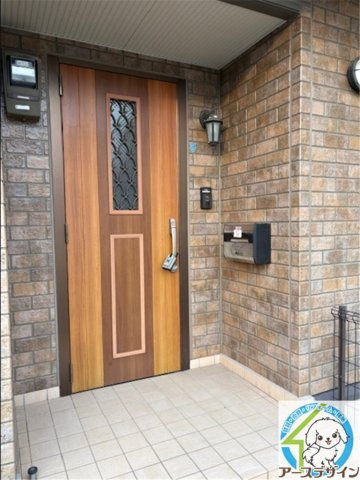 梅田様戸建Ⅱの玄関|※パース写真