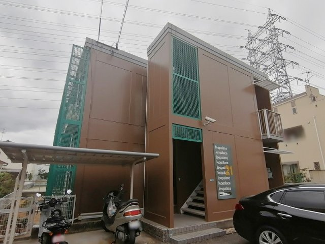 レオパレスアザレの外観