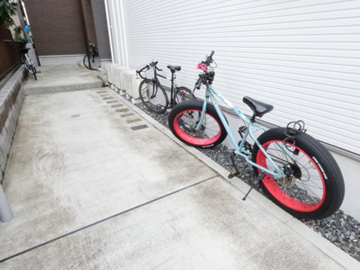 【駐車場】 | Arbre志賀本通