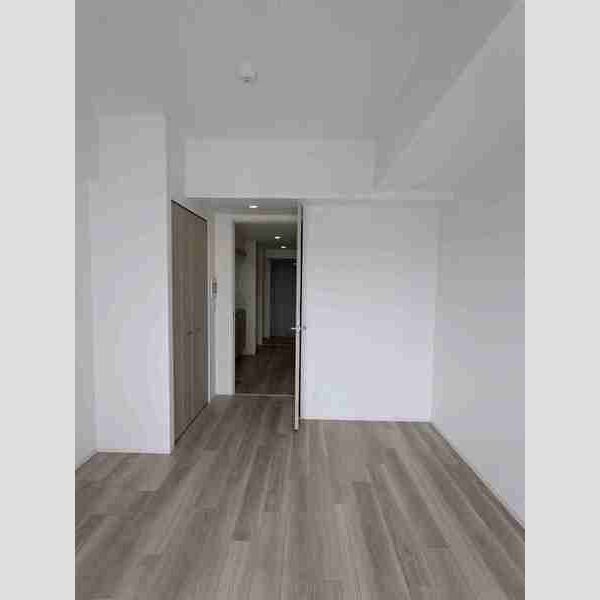 アルティザ江坂の居間・リビング