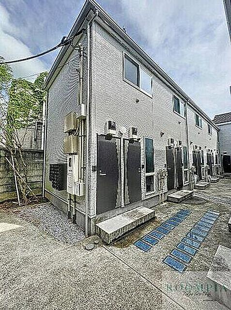 新宿区南榎町のアパートの外観