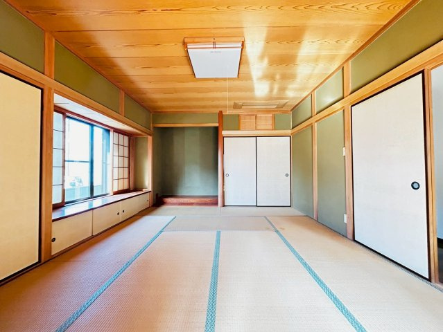 日の出町大久野中古戸建/3月15日までの限定価格/大型4ＬＤＫ/注文仕様の和室