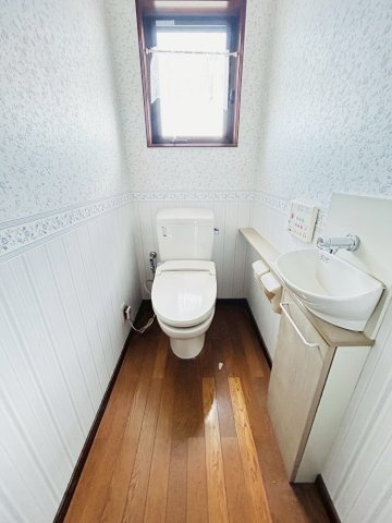 日の出町大久野中古戸建/3月15日までの限定価格/大型4ＬＤＫ/注文仕様のトイレ