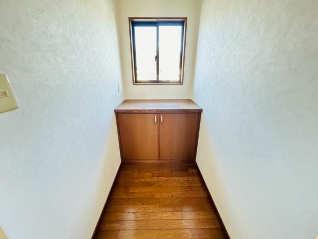 日の出町大久野中古戸建/3月15日までの限定価格/大型4ＬＤＫ/注文仕様の内装