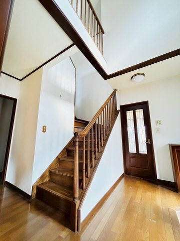 日の出町大久野中古戸建/3月15日までの限定価格/大型4ＬＤＫ/注文仕様の内装