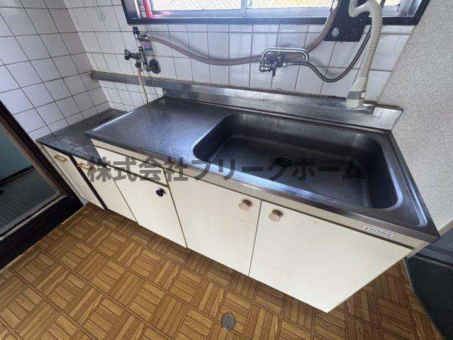 三鷹市井の頭３丁目の賃貸マンションのキッチン