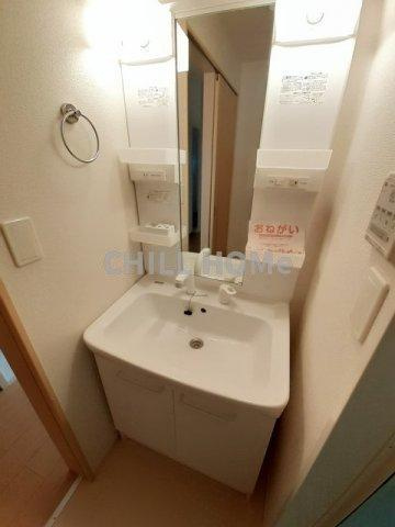 ローズ　Ⅰの洗面所