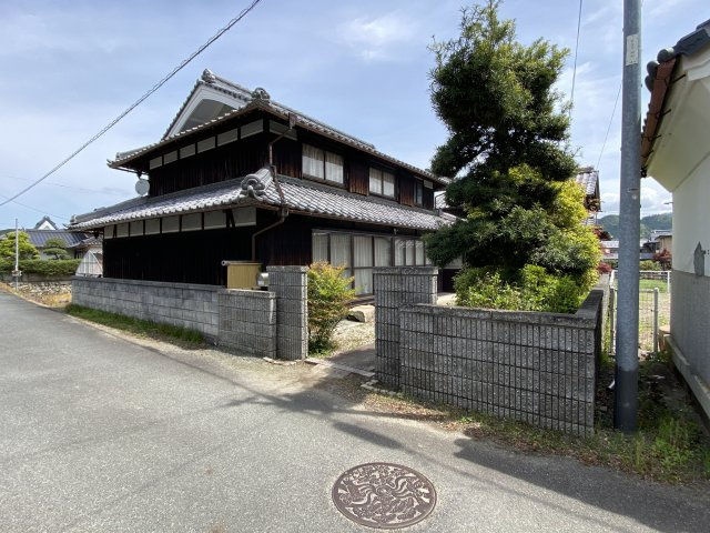 丹波市氷上町本郷の中古一戸建