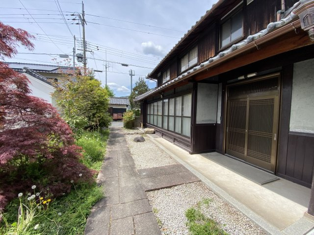 丹波市氷上町本郷の中古一戸建の外観