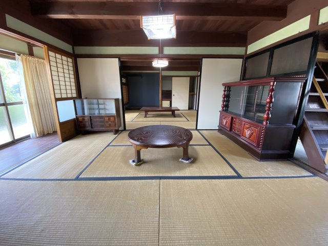 丹波市氷上町本郷の中古一戸建の和室|6帖、8帖