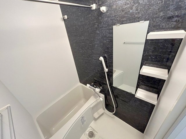 ライジングメゾン新大阪サウスの浴室