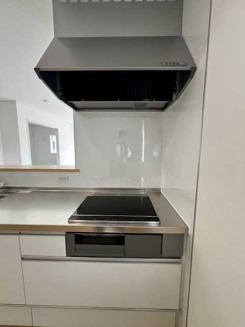 久留米市東合川新町第2-1号棟のキッチン|IHコンロ