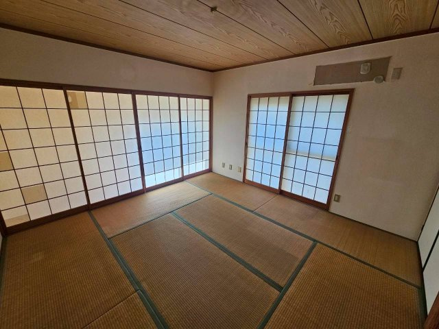 潮見町戸建ての庭