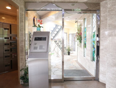 【エントランス】 | マーサジュン