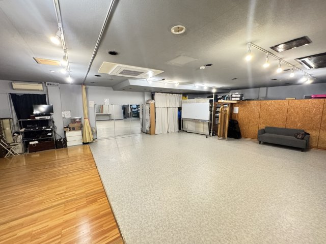 山内ビルの内装