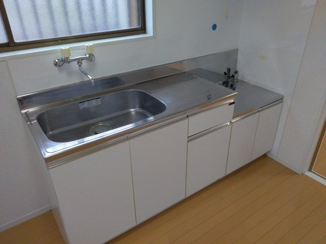 コーポMMのキッチン|参考写真