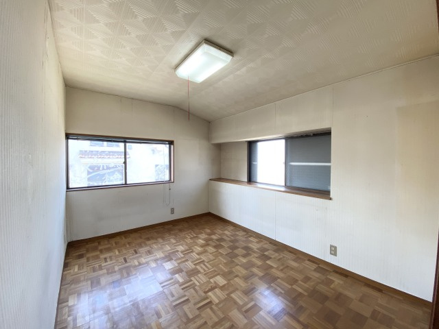 あきる野市雨間　中古戸建の洋室|2階洋室北側